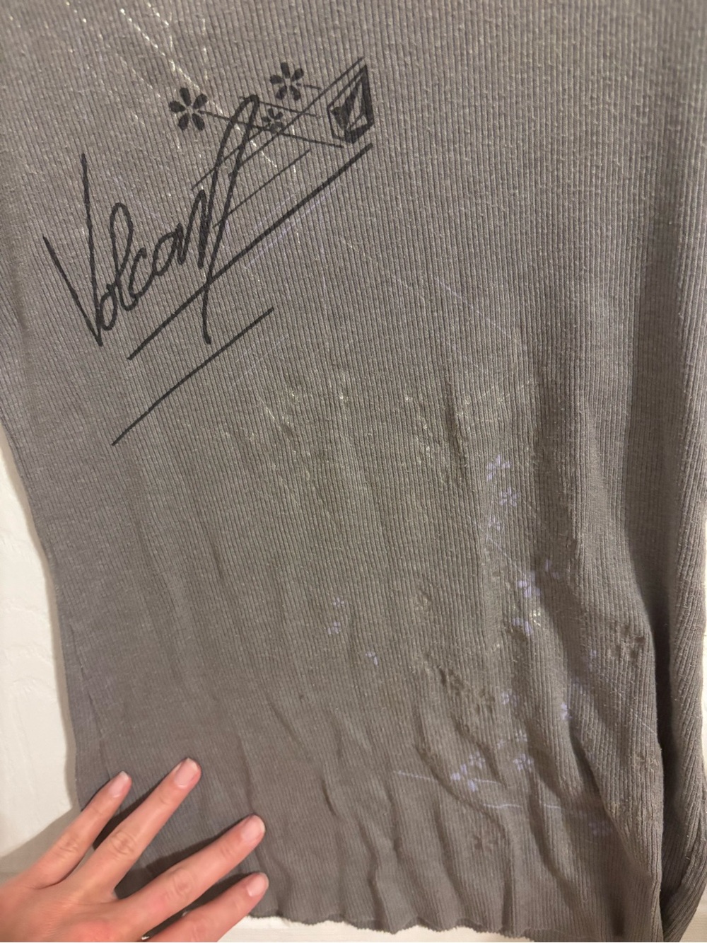 Volcom Gray Ribbed Logo Tank - Picture 2 of 5